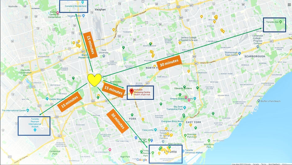 Center of Toronto's Best Attractions
